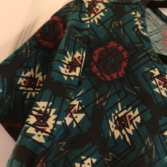 Carly, M, Aztec print, BNWT - Picture 2 of 4